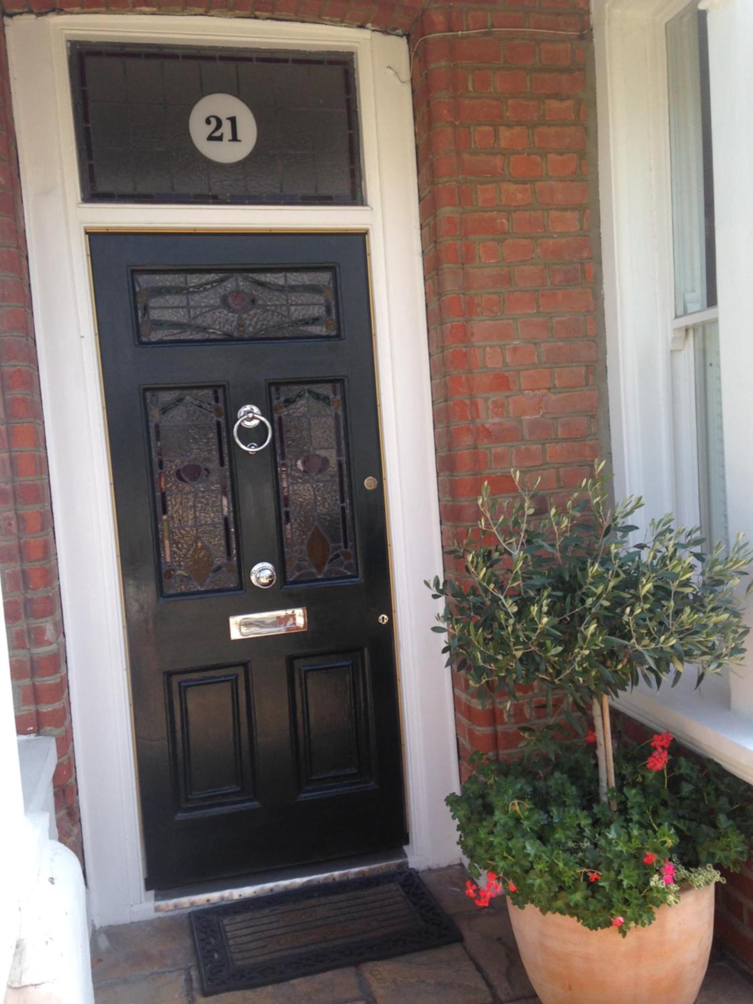 Wimbledon Park Bed & Breakfast London Exterior photo